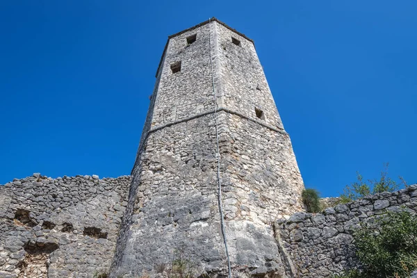 波斯尼亚和黑塞哥维那Pocitelj历史村城堡塔 — 图库照片