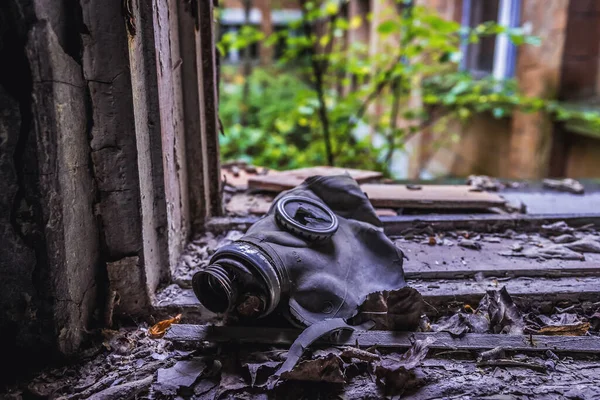 Antigua Máscara Gas Escuela Secundaria Pripyat Ciudad Abandonada Zona Exclusión — Foto de Stock