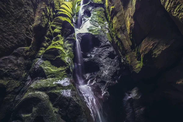 チェコ共和国アドルスパッチェ ロック国立公園の滝 — ストック写真