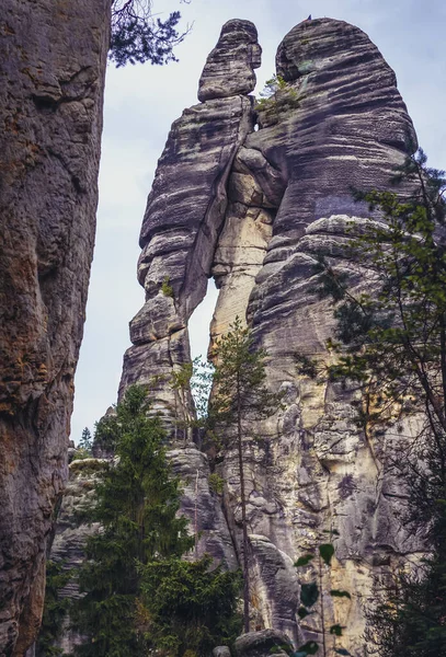 Formation Rocheuse Appelée Lovers Dans Parc National Adrspach Teplice Rocks — Photo