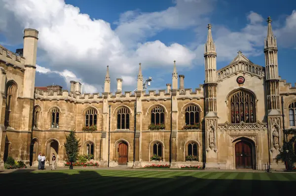 英国剑桥 2006年9月23日 英国剑桥大学基督圣体与圣母玛利亚学院 — 图库照片