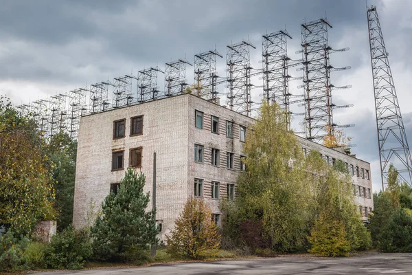 Советская Рлс Дуга Зоне Отчуждения Чернобыльской Аэс Украина — стоковое фото