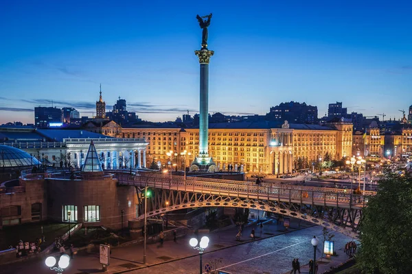 Kiev Ukraina September 2014 View Independence Monument Maidan Nezalezhnosti Självständighetstorget — Stockfoto