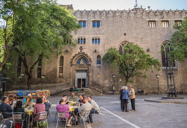 Barcelona Hiszpania Maja 2015 Plac Przed Klasztorem Benedyktynów Sant Pere Obrazek Stockowy