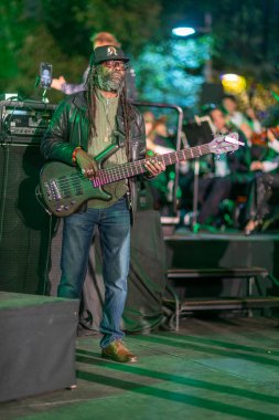Reggae grubu The Wailers, Miami Tasarım Bölgesi 'nde 19 Şubat 2024' te Miami Senfoni Orkestrası ile birlikte konser verdi.