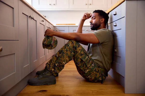 Depressed American Male Soldier Uniform Suffering Ptsd Kitchen Floor Home — Φωτογραφία Αρχείου