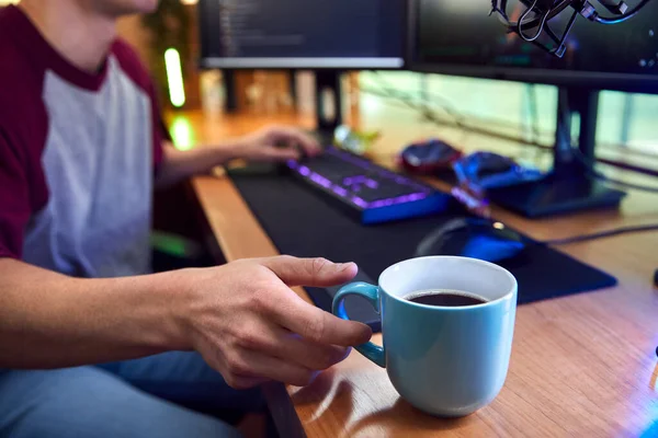 Close Man Gaming Home Drinking Black Coffee Sitting Desk Monitors — Stock Photo, Image