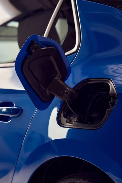 Charging Socket Environmentally Friendly Zero Emission Electric Car Garage — 图库照片
