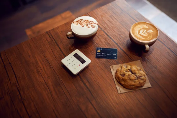 Drink Cookie Table Coffee Shop Contactless Payment Machine Credit Card — Stock Photo, Image