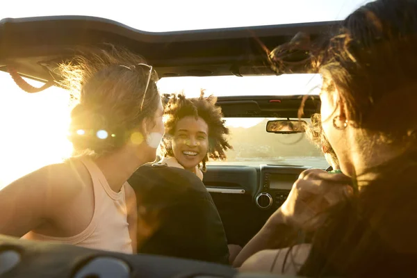Group Laughing Female Friends Having Fun Open Top Car Road — Stock Photo, Image