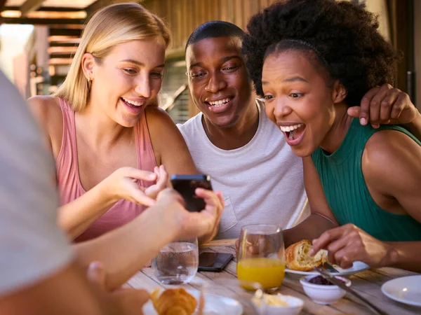 Group Smiling Multi Cultural Friends Eating Breakfast Outdoors Home Looking — Stock Photo, Image