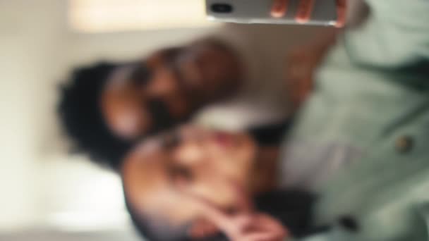 Vertical Video Shot Mother Teenage Daughter Home Kitchen Posing Selfie — Stock Video
