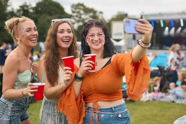 Three Female Friends Wearing Glitter Posing Selfie Summer Music Festival — Stock Photo, Image