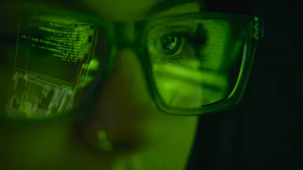 Close Screen Reflected Glasses Female Computer Hacker Writing Code — Stock Photo, Image
