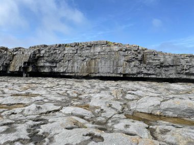 Inishmore, İrlanda 'nın batı kıyısındaki Aran Adaları' nda.