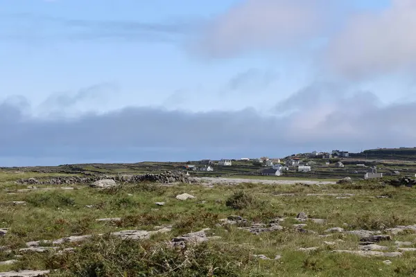 Aran Adaları, İrlanda 'nın batı kıyısı.