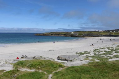 İrlanda, Aran Adalarındaki Kilmurvey Plajı