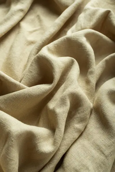 Terzi dükkânı konsepti: açık doğal keten kumaş