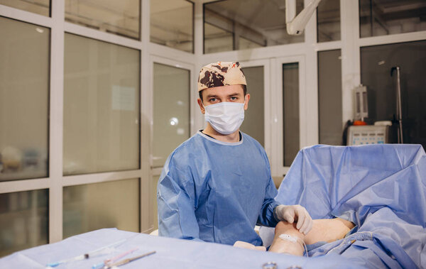 doctor in the operating room for surgical venous vascular surgery clinic.