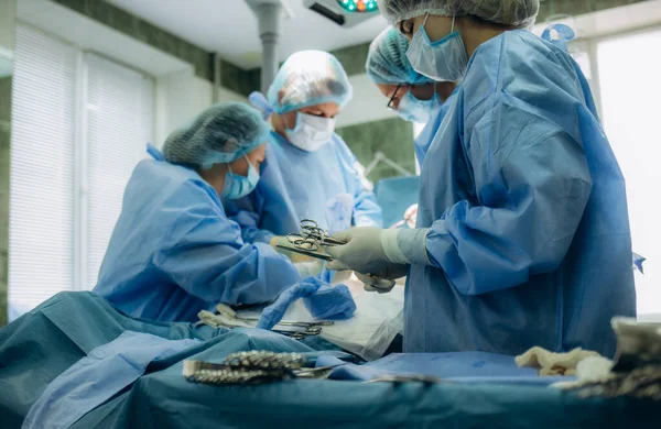 Ameliyathanede Doğum Odasında Klasik Sezaryen — Stok fotoğraf