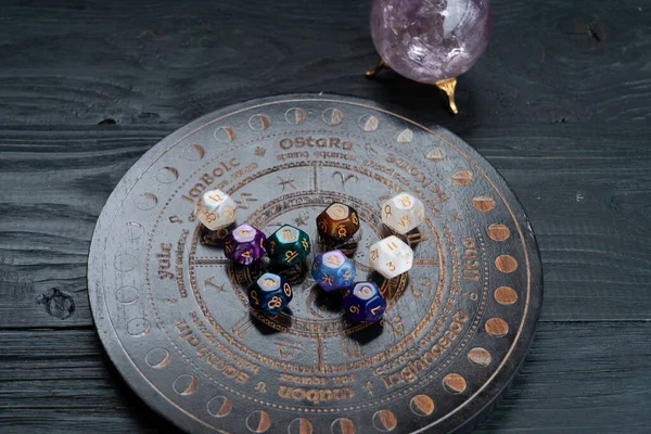 Horoscoop Dierenriem Cirkel Met Waarzeggerij Dobbelstenen Fortune Telling Astrologie Voorspellingen — Stockfoto