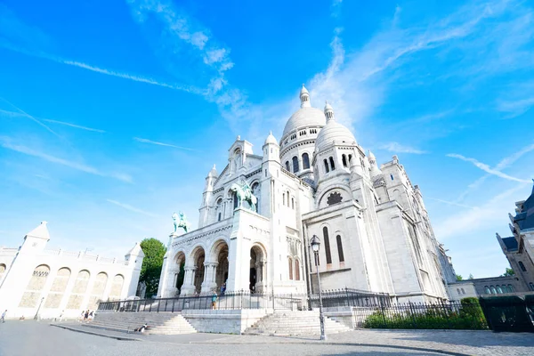 Utsikt Över Den Världsberömda Sacre Coeur Kyrkan Sommaren Paris Frankrike — Stockfoto