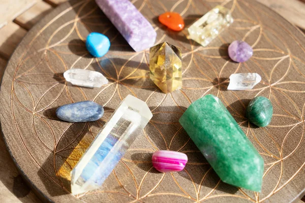 Pietrele Prețioase Minerale Peste Graficul Flori Viață Sinshine Rocă Vindecare — Fotografie, imagine de stoc