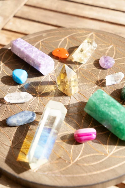 Gemstones Minerals Life Flower Chart Sinshine Magic Healing Rock Reiki — стоковое фото