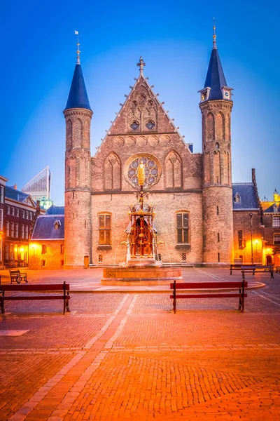 Riderzaal Binnenhof Fachada Cortyard Parliamentat Holandês Noite Haia Holanda Tonificado — Fotografia de Stock