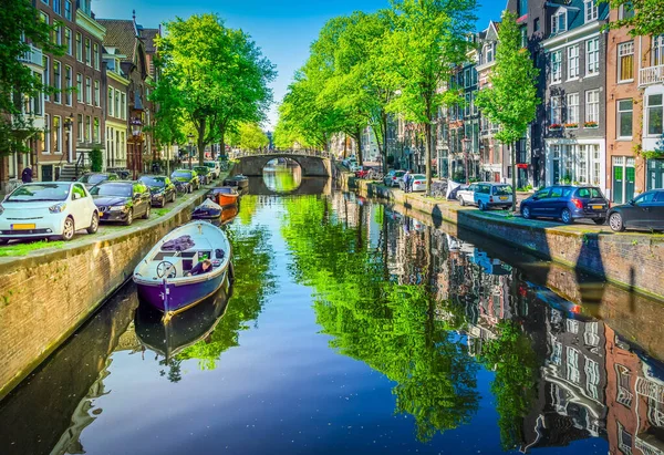 Pont Amsterdam Sur Anneau Canal Célèbre Monument Dans Vieille Ville — Photo