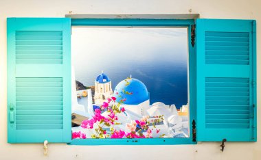 Şehir deniz aşırı, Caldera, Santorini Adası, Yunanistan, pencereden manzaralı