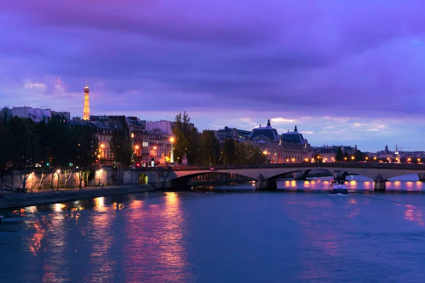 Řeka Vody Nevodů Modré Noci Paříž Francie — Stock fotografie