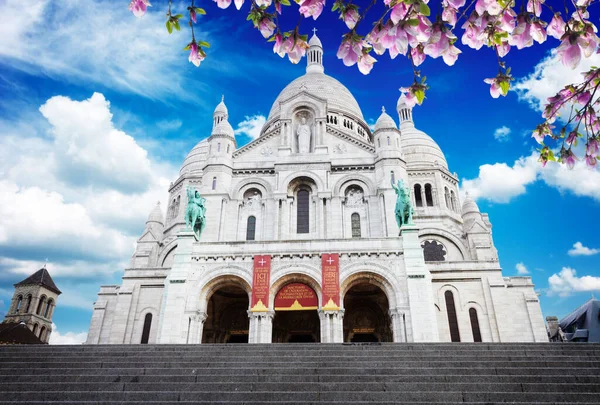 世界的に有名なサクレ クール教会 フランス レトロ調 — ストック写真
