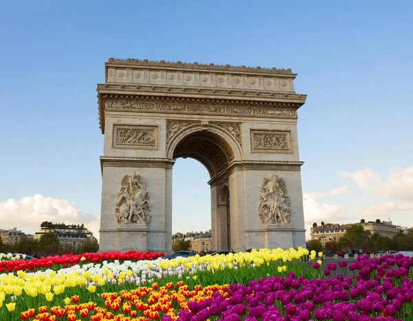 Łuk Triumfalny Wiosenny Dzień Paryż Francja — Zdjęcie stockowe