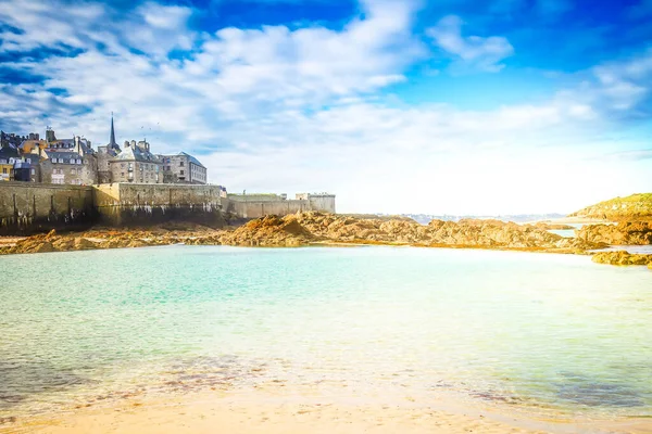 Saint Malo Eski Intramuros Şehri Gelgit Sular Brittany Fransa Retro — Stok fotoğraf