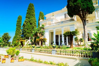 Achilleion Müzesi, Korfu, Yunanistan 'ın ünlü turistik mekanı