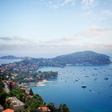 Peyzaj Sahili ve turquiose su cote dazur, French Riviera, Fransa