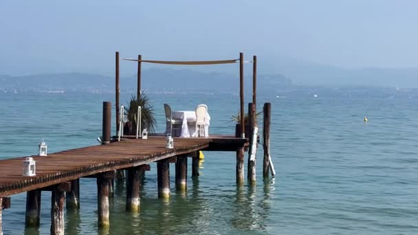 Lago Garda Verão Água Cristalina Bela Natureza — Vídeo de Stock