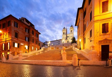 İspanyol Merdivenleri geceleri, Roma, İtalya, ışıklı