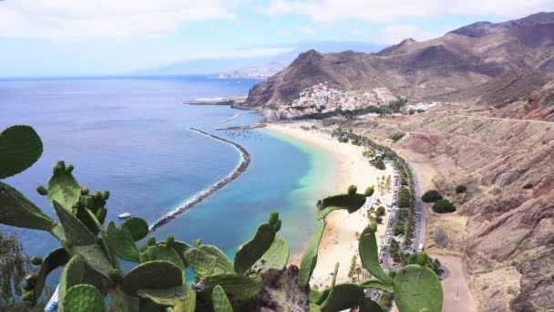 Letecký Pohled Pláž Las Teresitas Vesnice San Andres Hory Tenerife — Stock video