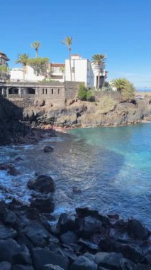 Puerto de la Cruz de Tenerife, İspanya 'da okyanus