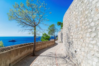 Via Krupp vintage merdivenler denize, Capri adası, İtalya