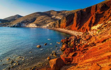 Oia 'nın kırmızı plajı, Santorini Yunanistan, web pankartı biçimi