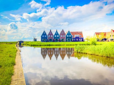 Hollanda 'nın Volendam şehrinin kırsal kırsal kırsal kesimi.