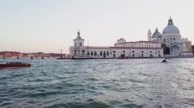 Santa Maria della Kilisesi Alacakaranlık Venedik, İtalya 'da selamlama, retro tonlama