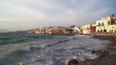 Küçük Venedik Mykonos adasında, Yunanistan yazın