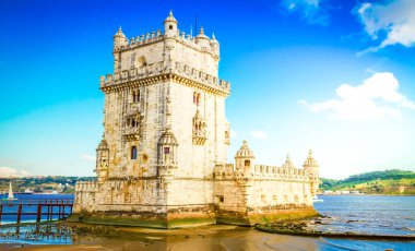belem Torre güneşli gün, ünlüsü landmark Lizbon, Portekiz