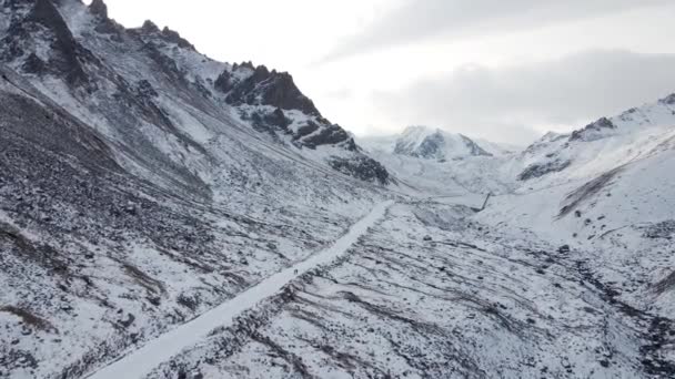 Aerial Drone Landscape Reveal Shot Snow Summit Ice Glacier Rocky — Video Stock