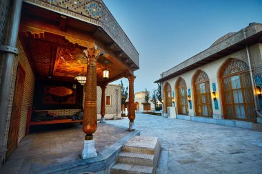 Semerkand Ebedi Boqiy Shahar Registan meydanı, Özbekistan 'daki antik şehir cami ve minare modern kompleksi ile halka açık.