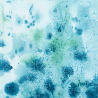 Parlak mavi ve mor suluboya dokular. El çizimi arkaplan